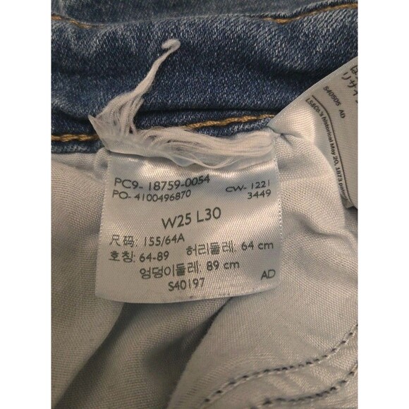 Levi's 725 High Rise Bootcut Jeans Women's Size 25 Medium Wash Levi Strauss Co - Picture 4 of 6